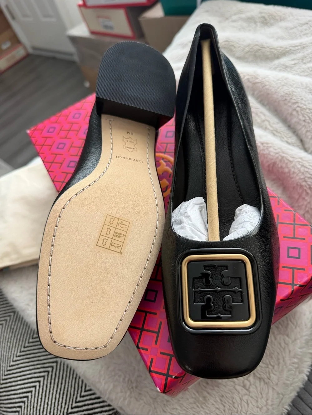 Tory Burch Georgia Women's Black Leather Logo Pumps Shoes Size 6